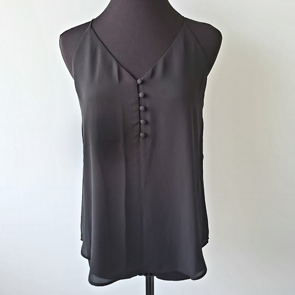 LOFT • Top